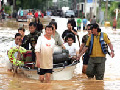 Noticia Radio Panamá | Al menos 37 muertos en inundaciones al norte de Tailandia