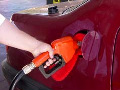 Noticia Radio Panamá | Anuncian rebaja  en el precio del  combustible
