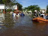 Noticia Radio Panamá | Inundaciones Provocan Desplazamiento de 15.000 personas  en Chile