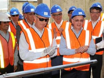 Noticia Radio Panamá | El príncipe belga termina su visita a Panamá con un acto en la central eléctrica GDF Suez