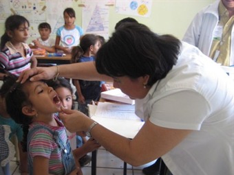 Noticia Radio Panamá | Reanudan clases escuelas desinfectadas por H1N1