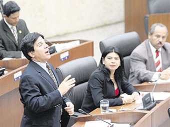 Noticia Radio Panamá | Recortes de sueldos en la Asamblea