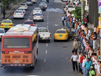 Featured image for “Panamá amanece sin servicio de autobuses debido a un paro de transportistas”
