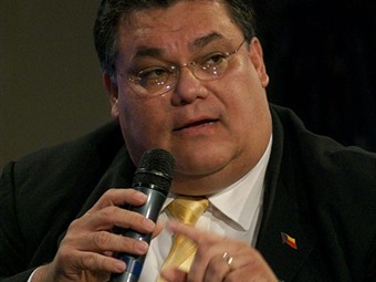 Noticia Radio Panamá | Sin comentarios: Alcalde Vallarino evita hacer declaraciones tras reunión
