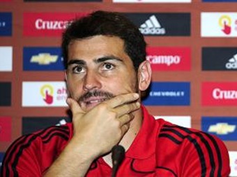 Noticia Radio Panamá | Iker Casillas, de récord en récord con la Selección Española