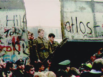 Noticia Radio Panamá | Alemania conmemora el 20 aniversario de la caída del Muro de Berlín