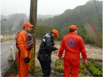 Noticia Radio Panamá | Reportan un muerto por lluvias debido a frente frío