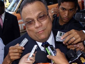 Noticia Radio Panamá | Procurador de Panamá contratará abogados ticos para demandar a elpaís.cr