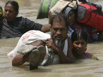 Noticia Radio Panamá | Mueren 17 personas por inundaciones en la India