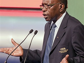 Noticia Radio Panamá | Jack Warner amenaza a Joseph Blatter