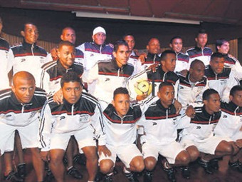 Noticia Radio Panamá | Tauro FC presenta su nómina para este Clausura 2012