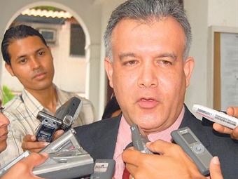 Noticia Radio Panamá | Fiscalía investiga la supuesta falsificación de actas de nombramientos de docentes.