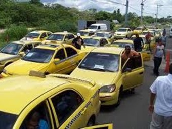 Noticia Radio Panamá | Transportistas del sector selectivo prsentarán nueva propuesta