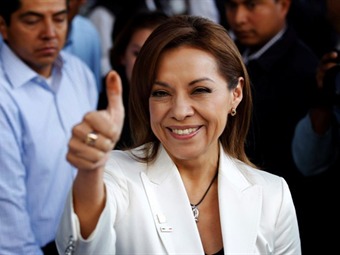 Noticia Radio Panamá | Candidata oficialista de México anuncia golpe de timón en campaña