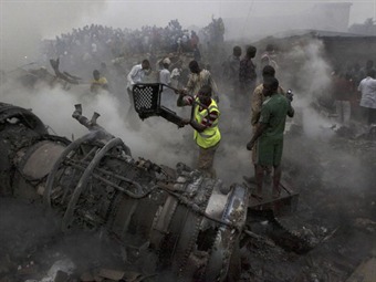 Noticia Radio Panamá | Nigeria: 153 muertos en accidente de avión