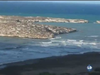 Noticia Radio Panamá | España busca frenar entrada de inmigrantes a islotes
