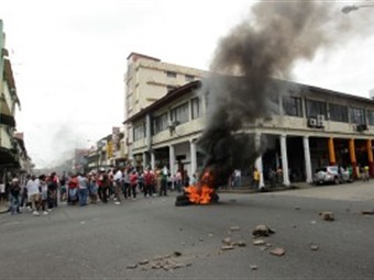 Noticia Radio Panamá | Jornada de cierre de calles, vigilias y manifestaciones