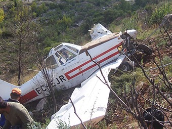 Noticia Radio Panamá | Cae avioneta y mueren nueve en Perú