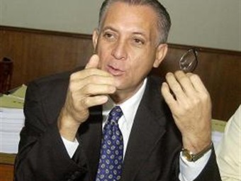 Noticia Radio Panamá | Martinelli ha destruido instituciones democráticas: Escobar