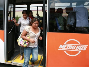 Noticia Radio Panamá | Mi Bus en su peor crisis