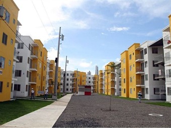 Noticia Radio Panamá | Gobierno entregará edificios del Proyecto de Curundú