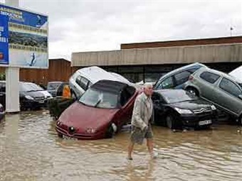Noticia Radio Panamá | Declararán estado de catástrofe en zonas francesas inundadas