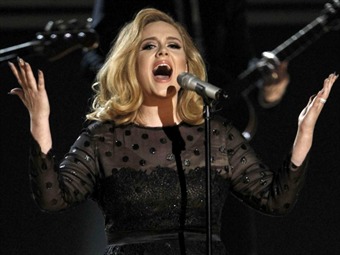 Noticia Radio Panamá | Adele en posibles negociaciones para una residencia en Las Vegas