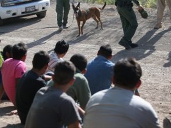 Noticia Radio Panamá | 16 migrantes de El Salvador son abandonados por traficantes