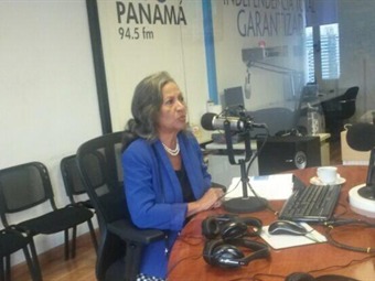 Noticia Radio Panamá | «En la Universidad se gradúan dos mujeres por cada hombre» Dagmar de Álvarez