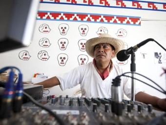 Noticia Radio Panamá | La ley de telecomunicaciones orilla a la ilegalidad a las radios indígenas