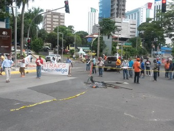 Noticia Radio Panamá | «La empresa se comprometió a abonarle a los trabajadores su salarios adeudados» Viceministra de Trabajo