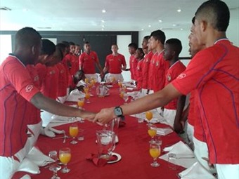Noticia Radio Panamá | Panamá jugará de rojo todos sus partidos del cuadrangular Sub-17