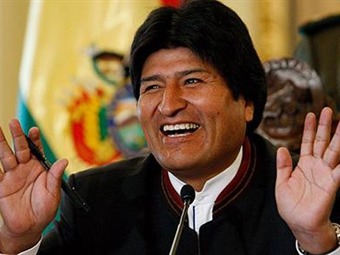 Noticia Radio Panamá | Reelecto presidente boliviano, Evo Morales afirmó que creía que el ébola era un «bicho