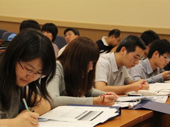 Noticia Radio Panamá | Estudiantes chinos tendrán «antecedentes» si copian o plagian exámenes