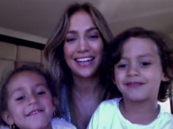 Noticia Radio Panamá | Jennifer Lopez ya no cree en ‘príncipes azules’