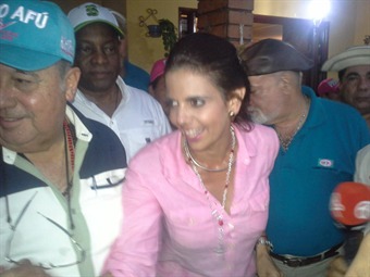 Noticia Radio Panamá | «Este es un pueblo honrado los insultos, ni las volantes falsas sirven» Mariela Vega