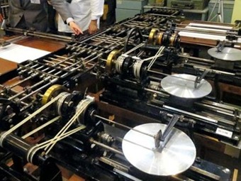 Noticia Radio Panamá | Una computadora japonesa fabricada en 1944 vuelve a resolver ecuaciones