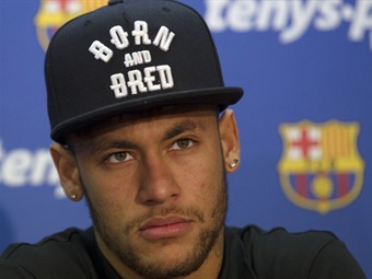 Noticia Radio Panamá | Neymar no salva a Cristiano: «Su acción debe ser castigada»