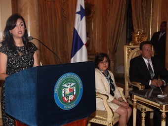 Noticia Radio Panamá | Presidente Varela designa a Marelissa Quintero en la Superintendencia del Mercado de Valores