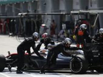Noticia Radio Panamá | Alonso confía que ganará un campeonato antes que Ferrari