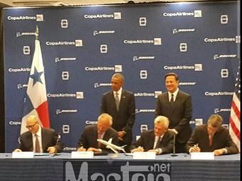 Noticia Radio Panamá | Copa moderniza su flota con la compra de 61 aviones Boeing. Obama y Varela fueron testigos