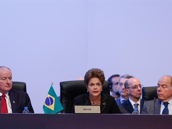 Noticia Radio Panamá | Mayoría de brasileños propone juicio político a la presidenta Dilma Rousseff, según encuesta