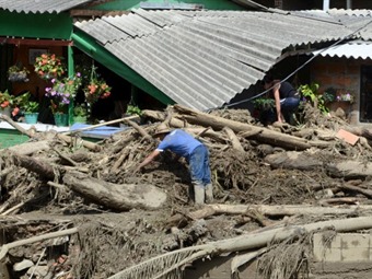 Noticia Radio Panamá | Más de 80 muertos es el saldo hasta ahora de la avalancha de Salgar