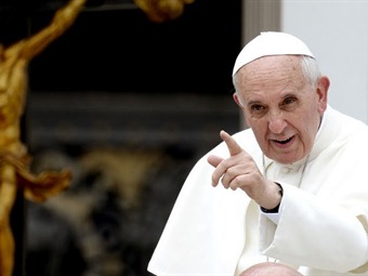 Noticia Radio Panamá | Papa Francisco: Para retar a un chico, dos o tres palmadas en el traste no vienen mal