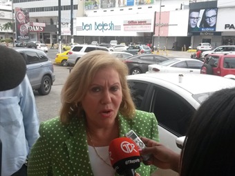 Noticia Radio Panamá | Giselle Burillo responde acusaciones de irregularidades cuando era Ministra de Ampyme