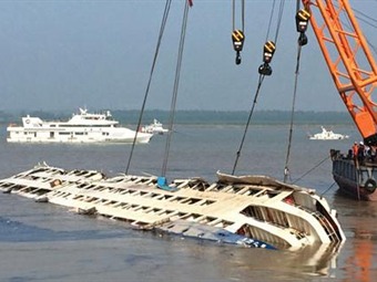 Noticia Radio Panamá | Se recuperaron los cuerpos de casi 400 personas del naufragio en el Yangtsé, China