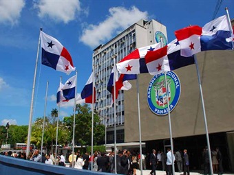 Noticia Radio Panamá | Reformas electorales apuntan a los donantes