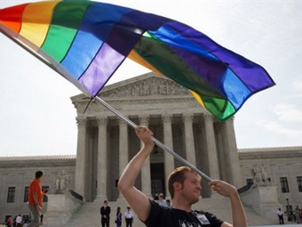 Noticia Radio Panamá | Corte Suprema de EEUU falló a favor del matrimonio homosexual en todo el país