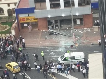 Noticia Radio Panamá | Explosiones sacuden el centro de Bogotá