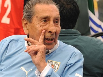 Noticia Radio Panamá | Alcides Ghiggia, autor del gol del Maracanazo muere a los 88 años